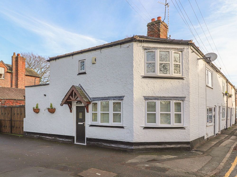 Heath Corner — Knutsford