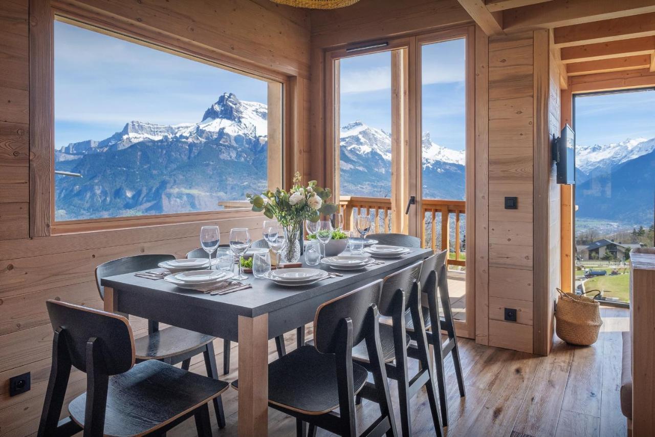 Chalet Fanfoua Ovo Network — 4-Star Luxury Hotel in Combloux, France