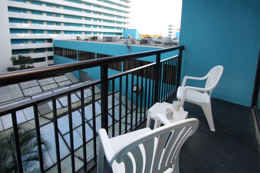 Landmark Resort by Elliott Beach Rentals - photo 24