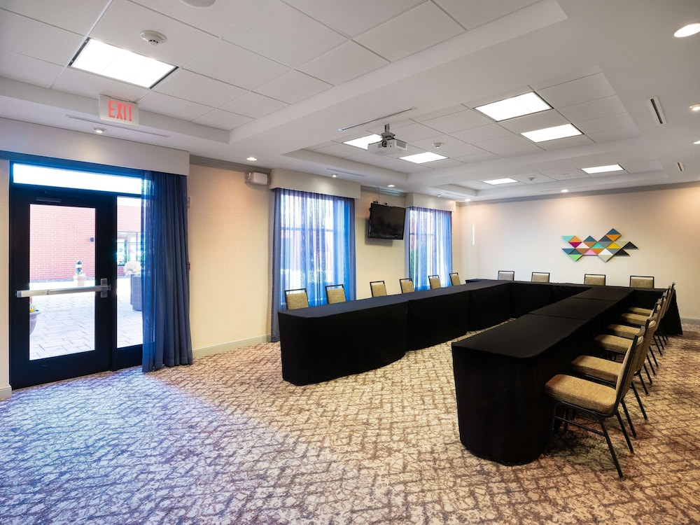 Homewood Suites by Hilton Joplin - photo 68