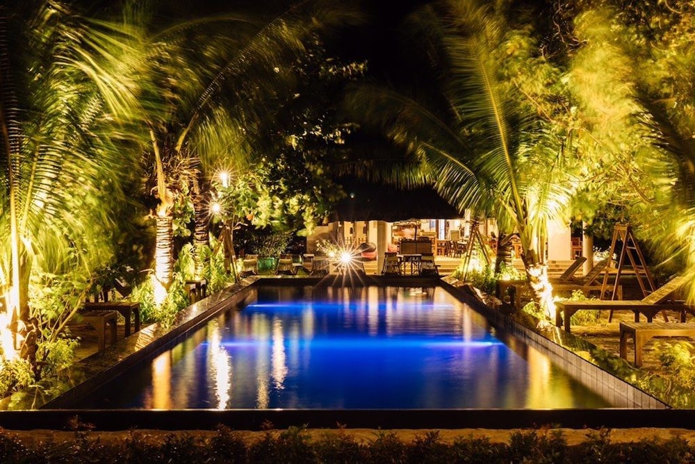 Kingfisher Resort in Pagudpud, Philippines