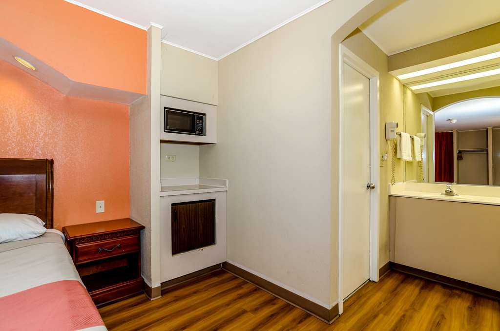 Motel 6 Newark DE - photo 11