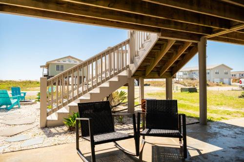 Conch West by Oak Island Accommodations - photo 30
