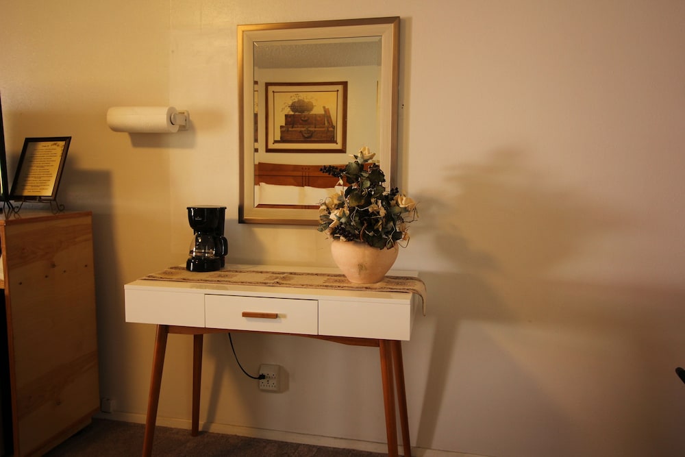 Mariner's Cove Inn - photo 32