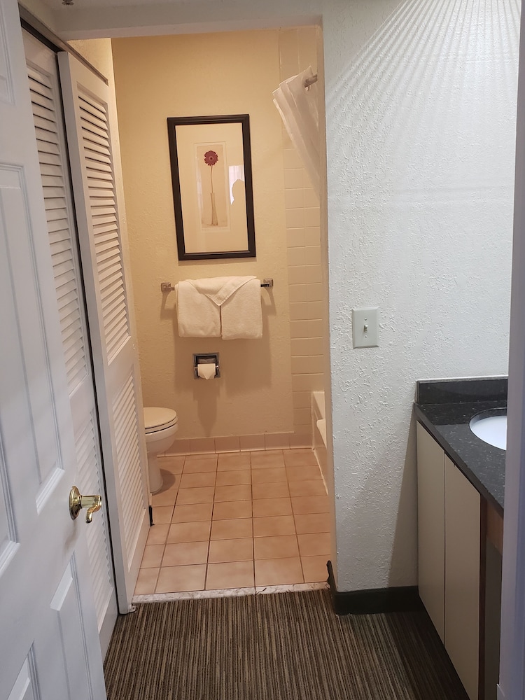 Affordable Suites of America Detroit Warren - photo 18
