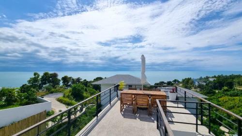 Sunset villa rooftop with pool 180 Seaview — 4-Star Luxury Hotel in Ko Pha Ngan, Thailand