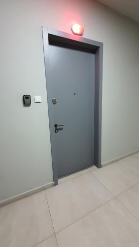 Art inspired Modern Flat near VAKE PARK with WIFI