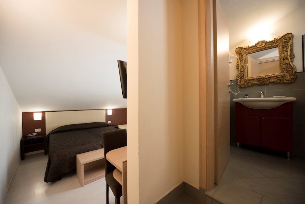 Hotel Monica - last minute hotel in Cervia