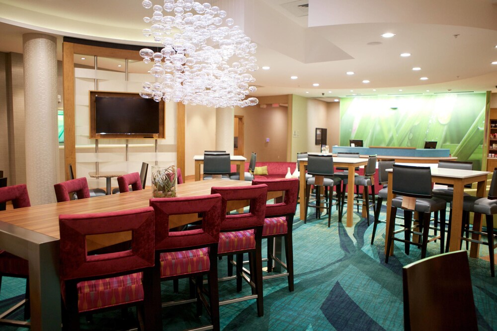 Springhill Suites Wichita Airport - photo 24