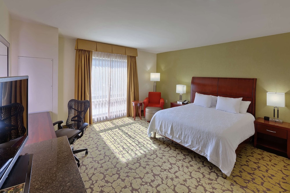 Hilton Garden Inn Durham University Medical Center - photo 18