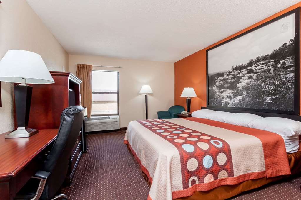 Super 8 by Wyndham Harrisburg - photo 6