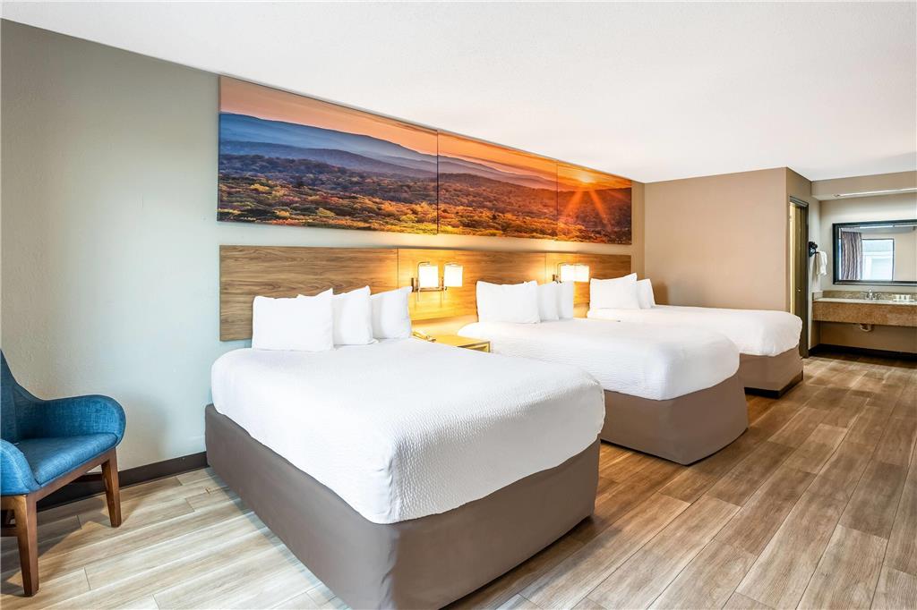 Days Inn by Wyndham Bainbridge - photo 19