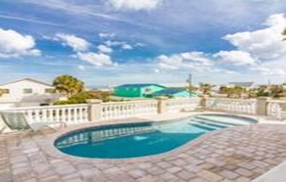 Camelot By The Sea - photo 14