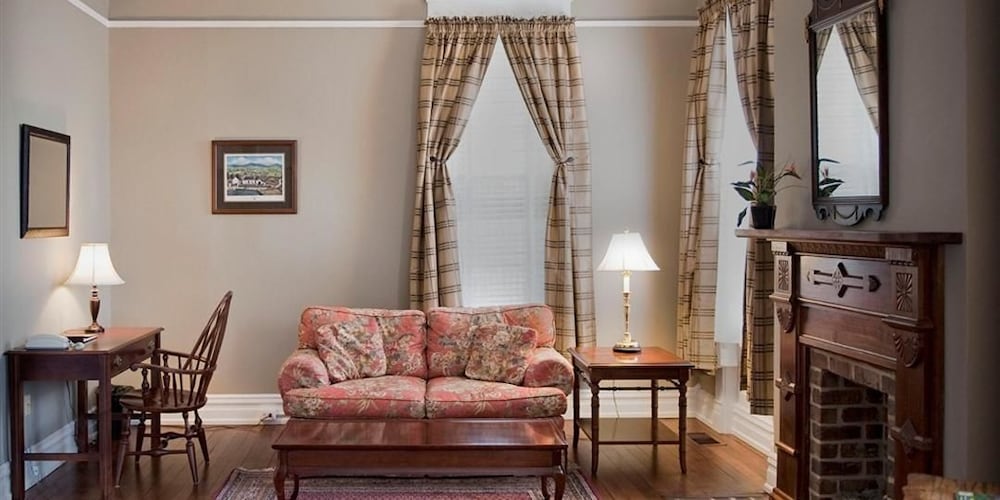 Frederick House - photo 43