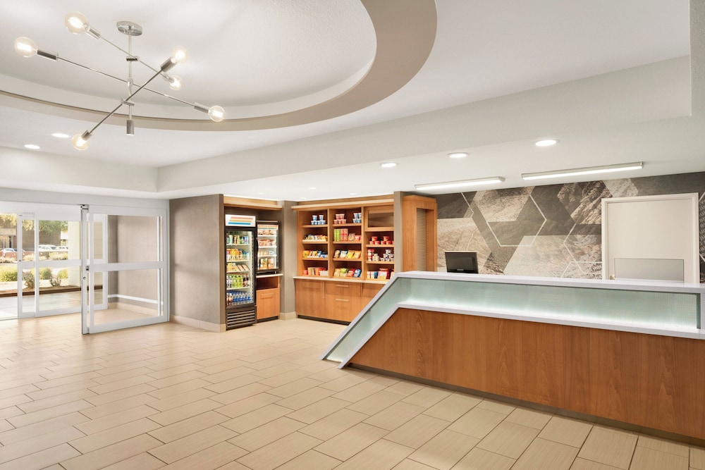 SpringHill Suites Phoenix Chandler Fashion Center - photo 4