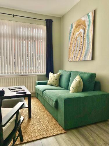 Bailey s Townhouse — 4-Star Luxury Hotel in Belfast, United Kingdom