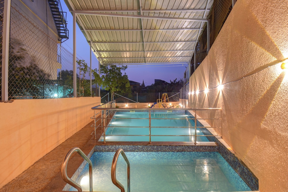 Hotel Padmavati Palace in Mahabaleshwar, India