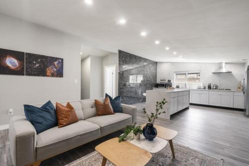 Galactic Getaway Close to Disney with Pool and Games in Anaheim, United States