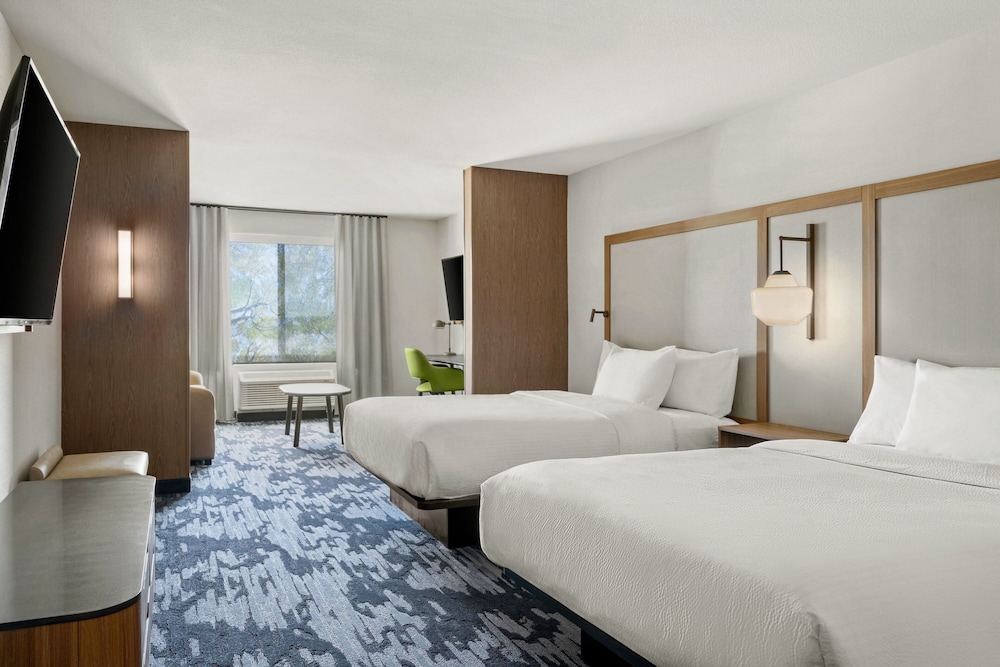 Fairfield by Marriott Inn & Suites Baraboo - photo 11