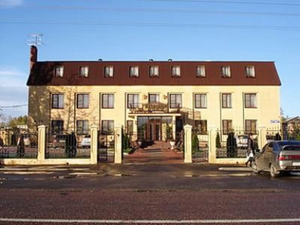 Berejki Hall — hotel in Yegor'yevsk