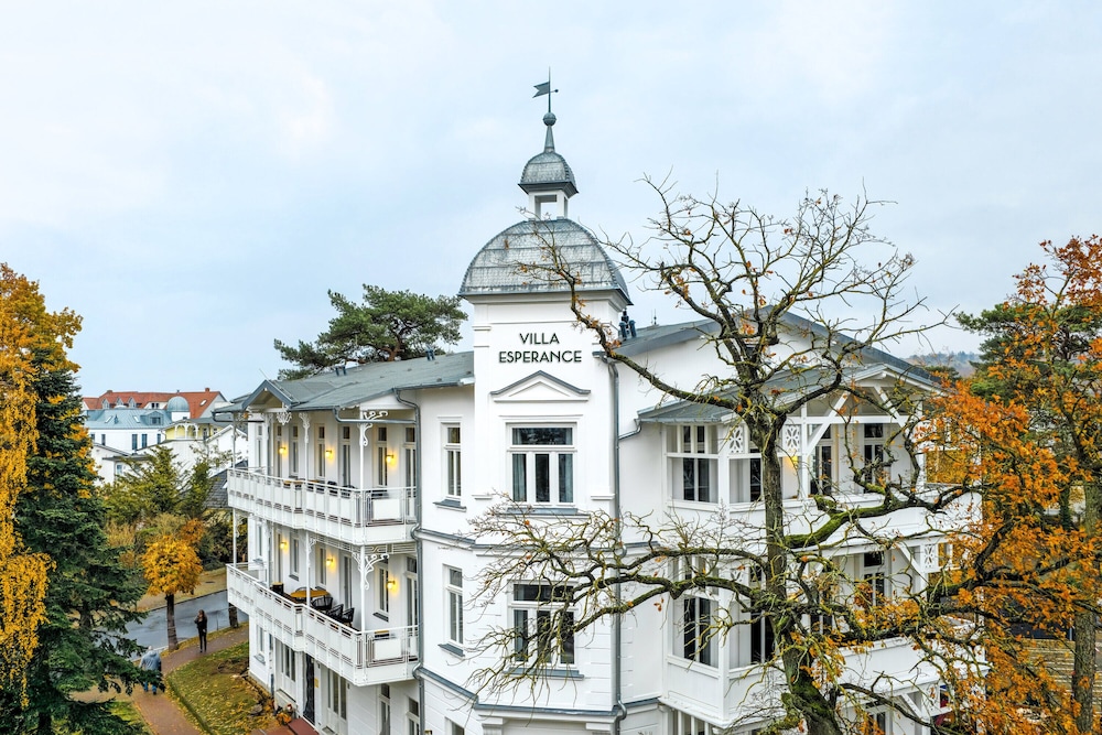 Villa Esperance — 4-Star Luxury Hotel in Ostseebad Binz, Germany