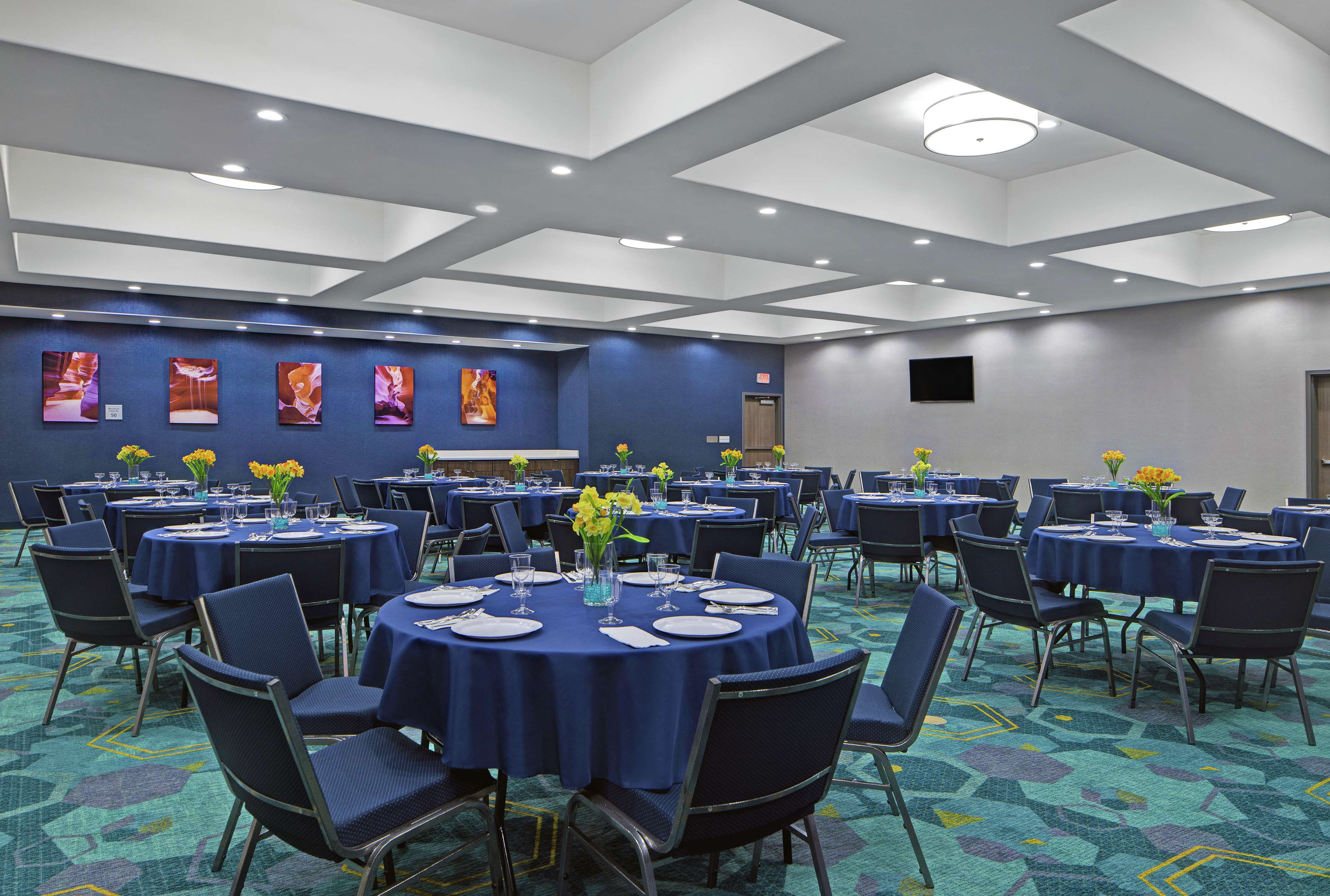 Hampton Inn Weslaco - photo 23