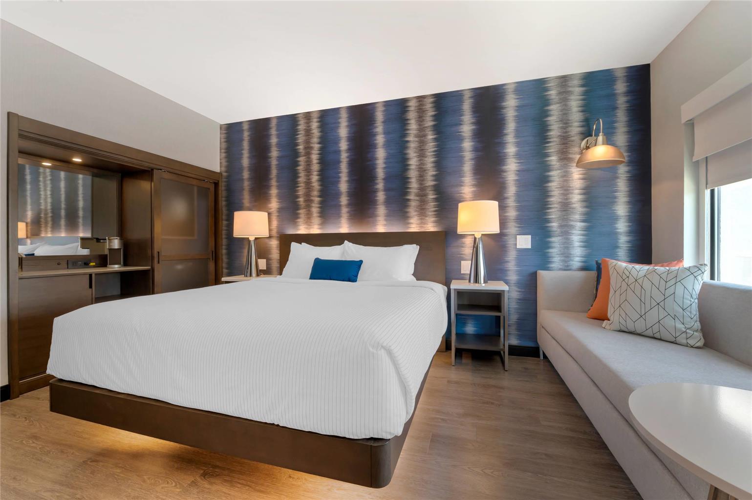 Cambria Hotel Detroit Downtown - photo 15