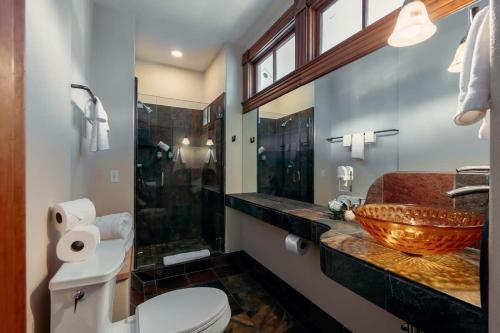 The Matriarch Heritage House Downtown Ashland — 4-Star Luxury Hotel in Ashland, United States