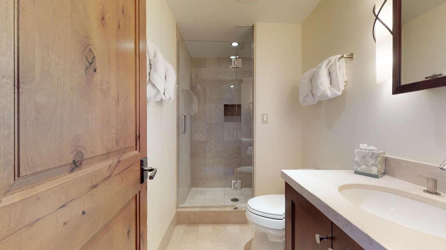 The Landmark - carbon neutral hotel in Vail