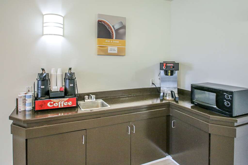 Motel 6 Nephi UT - photo 24