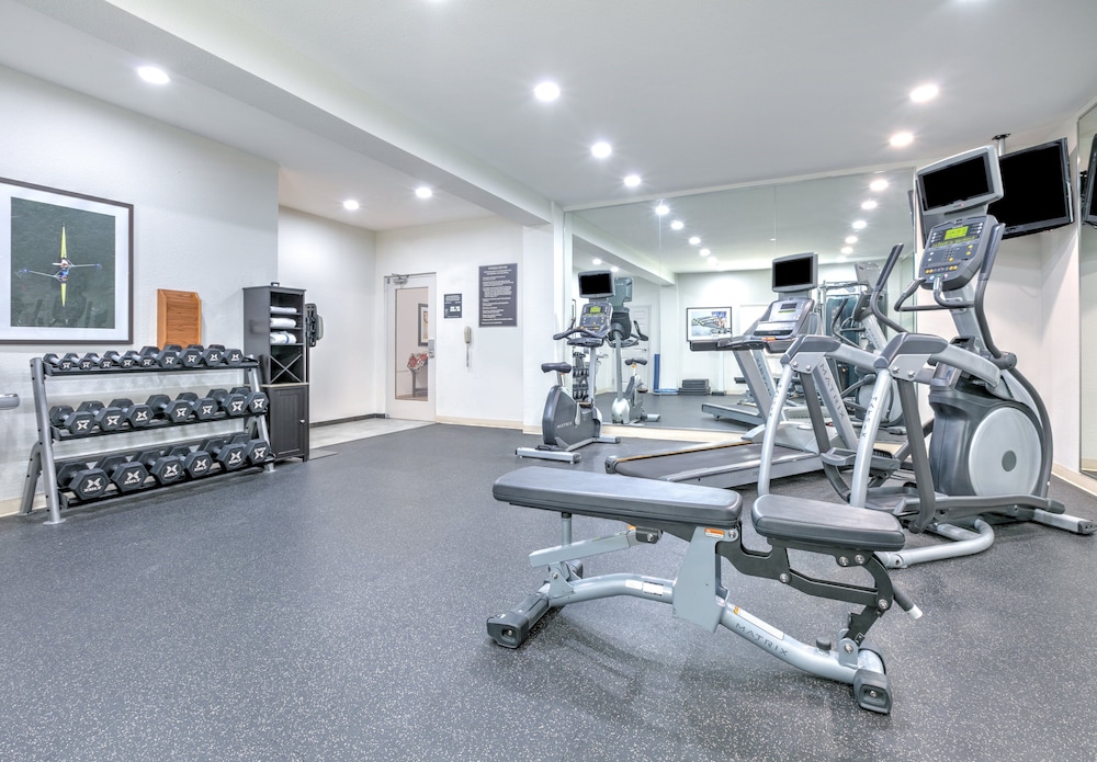 Candlewood Suites Fort Worth West by IHG - photo 32