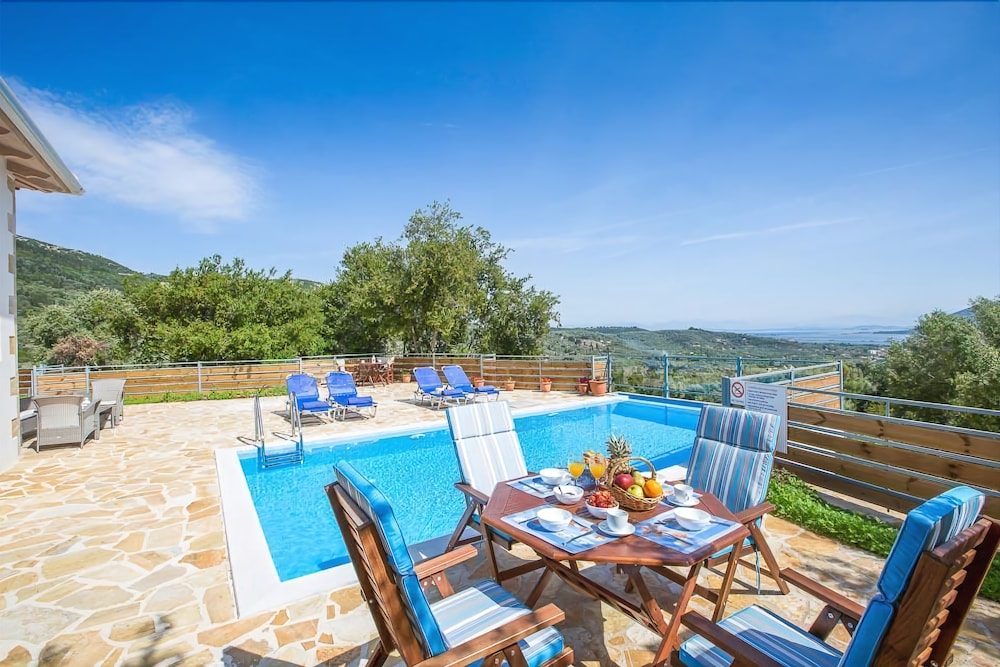 Villa Kalata — 4-Star Luxury Hotel in Lefkada, Greece