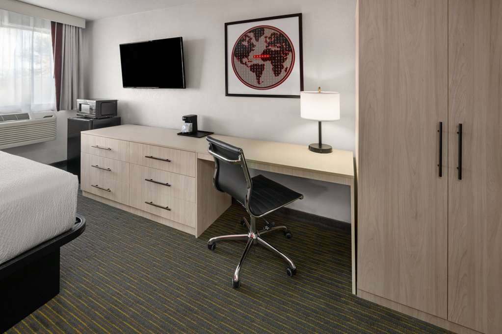 SYLO Hotel Denver Airport a Ramada by Wyndham - photo 20