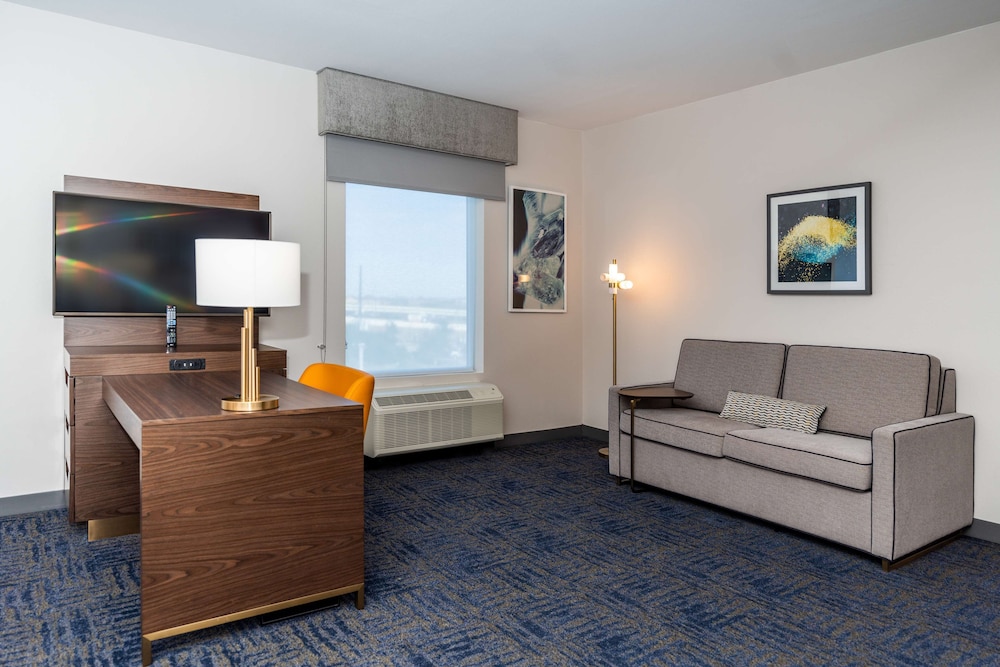 Hampton Inn & Suites Houston Sugar Land - photo 34