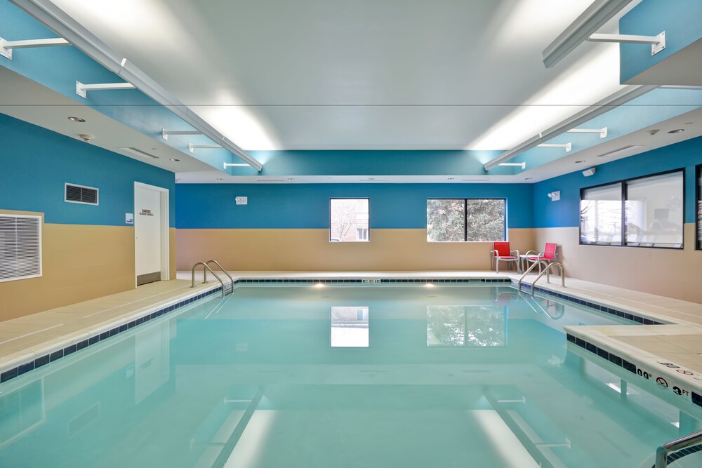 Holiday Inn Express Evansville by IHG - photo 10
