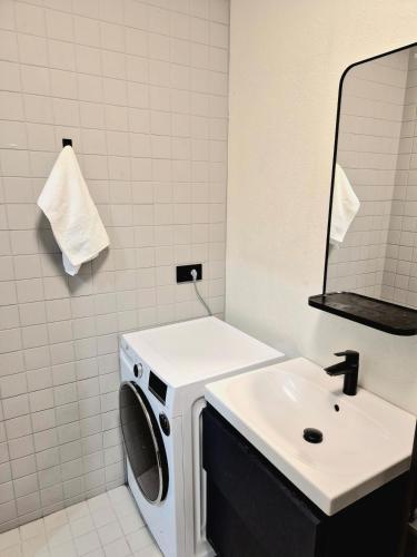 Perfectly located downtown apartment