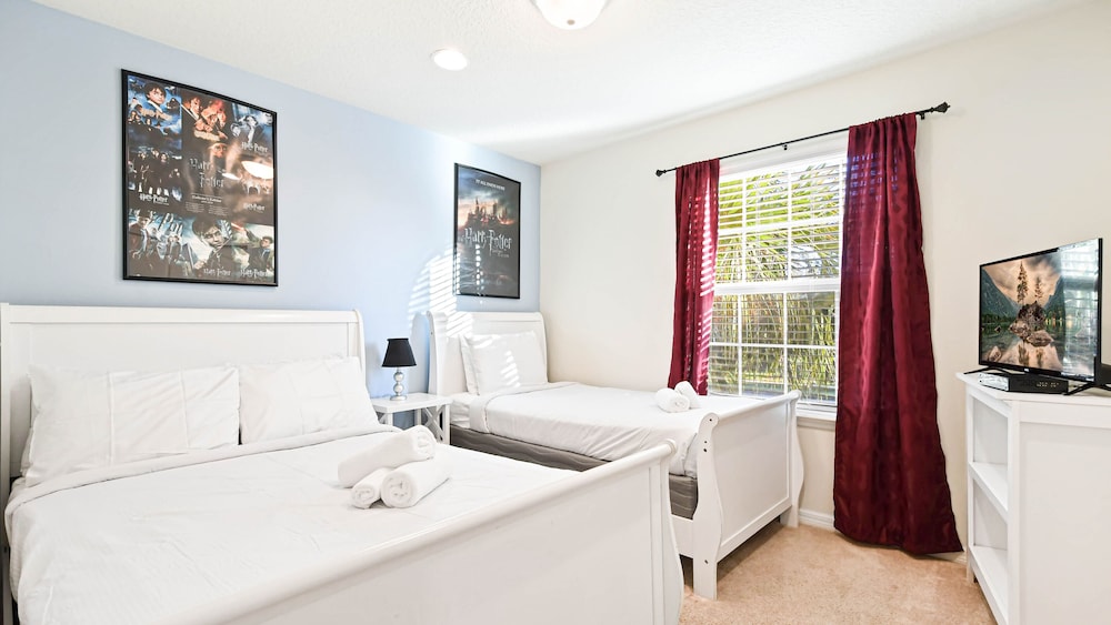 Free Waterpark Access 5br Resort Townhome w Pool - photo 8