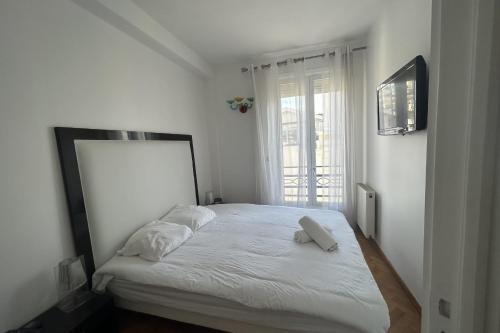 Haven of peace overlooking the Croisette — Cannes — photo 4
