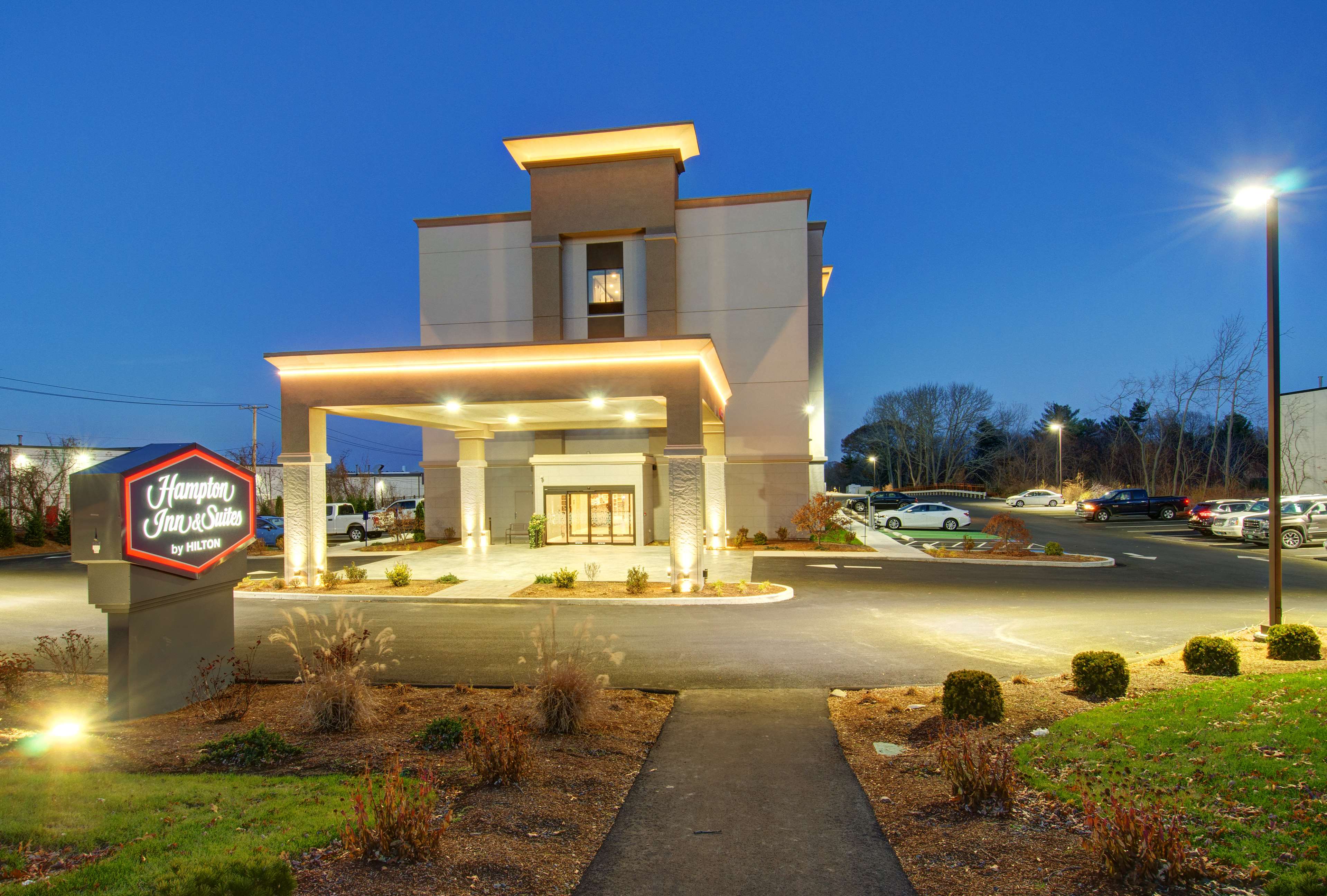 Hampton Inn & Suites Boston Stoughton - featured photo
