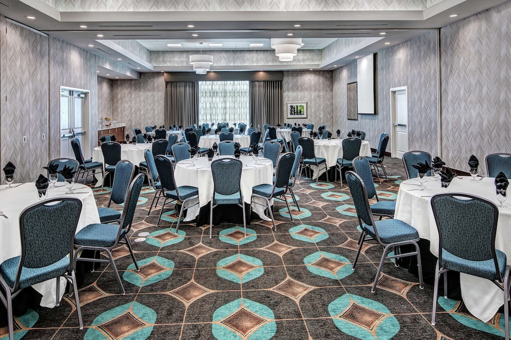 Hilton Garden Inn San Marcos - photo 27