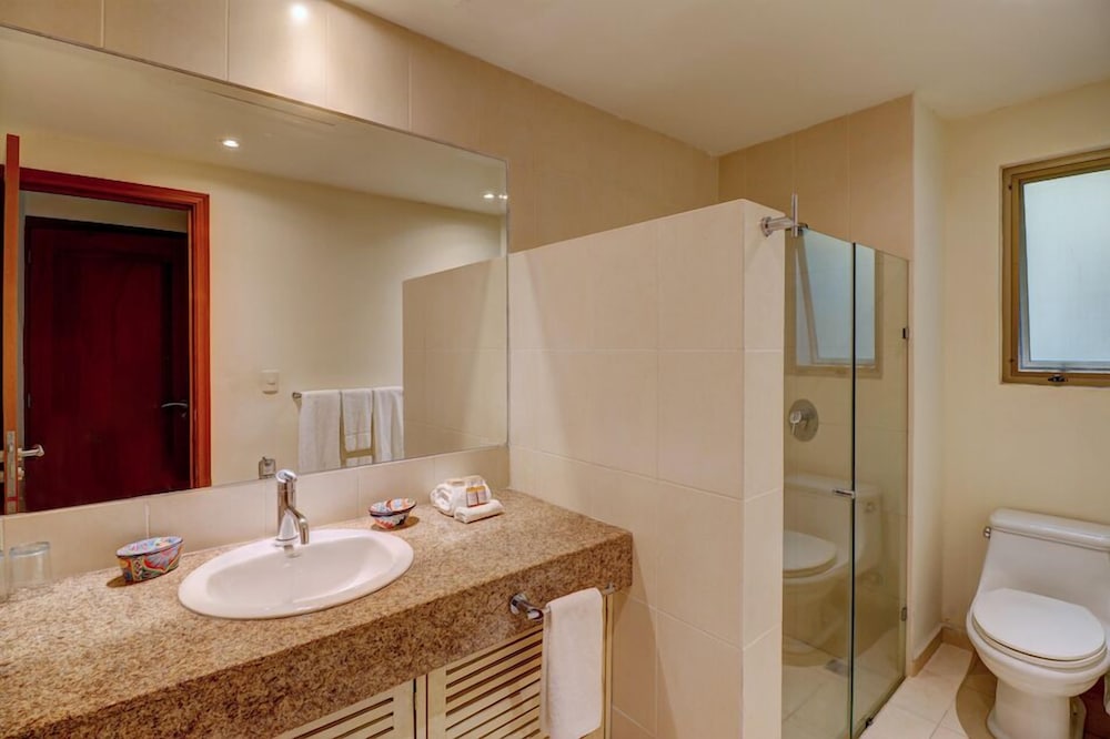Riviera Maya Suites