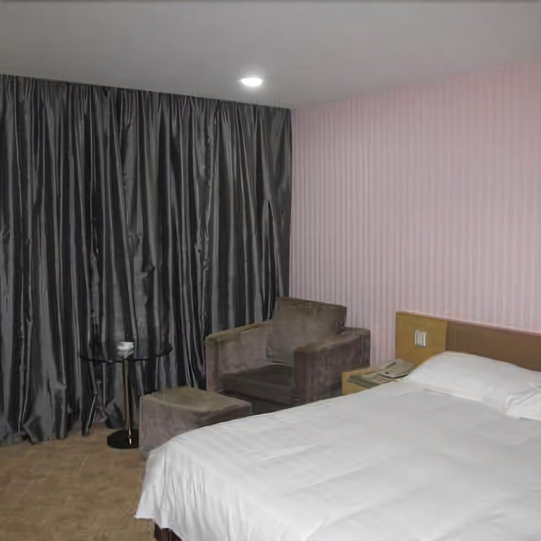 Shishi Hualin Hotel — hotel in Quanzhou