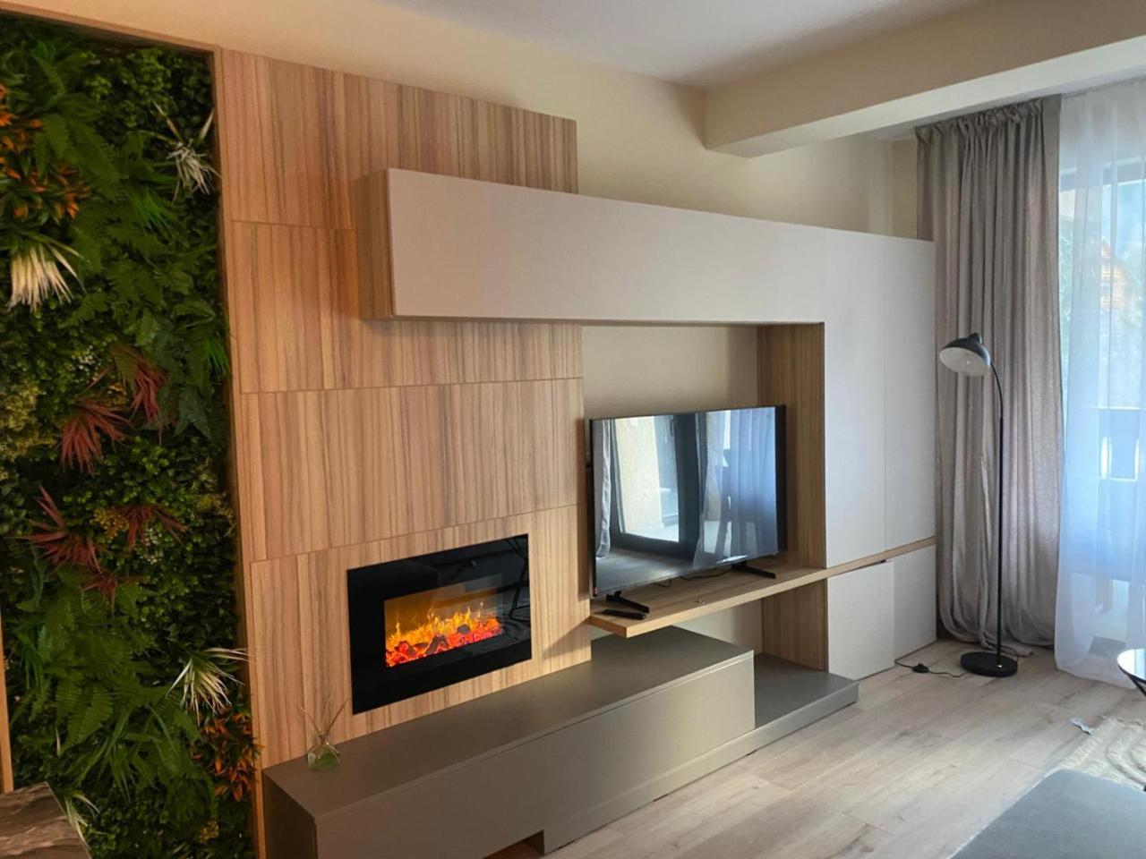 Marova Luxury Apartament Caraiman View — 4-Star Luxury Hotel in Busteni, Romania