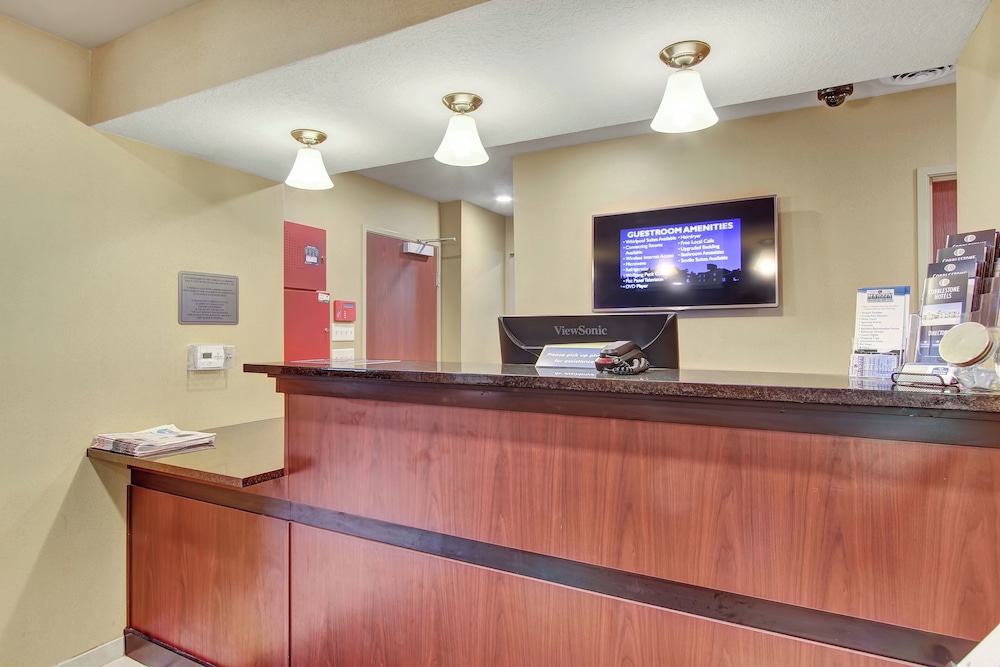 Cobblestone Hotel & Suites Waynesboro - photo 2