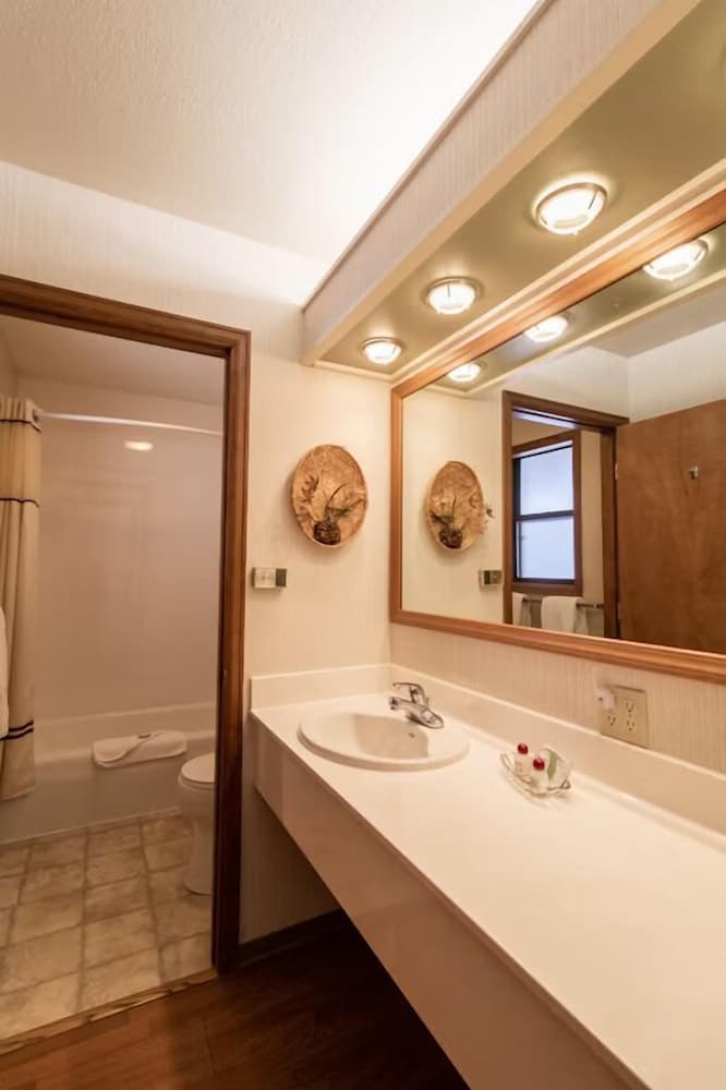 Wildwood Inn - photo 71
