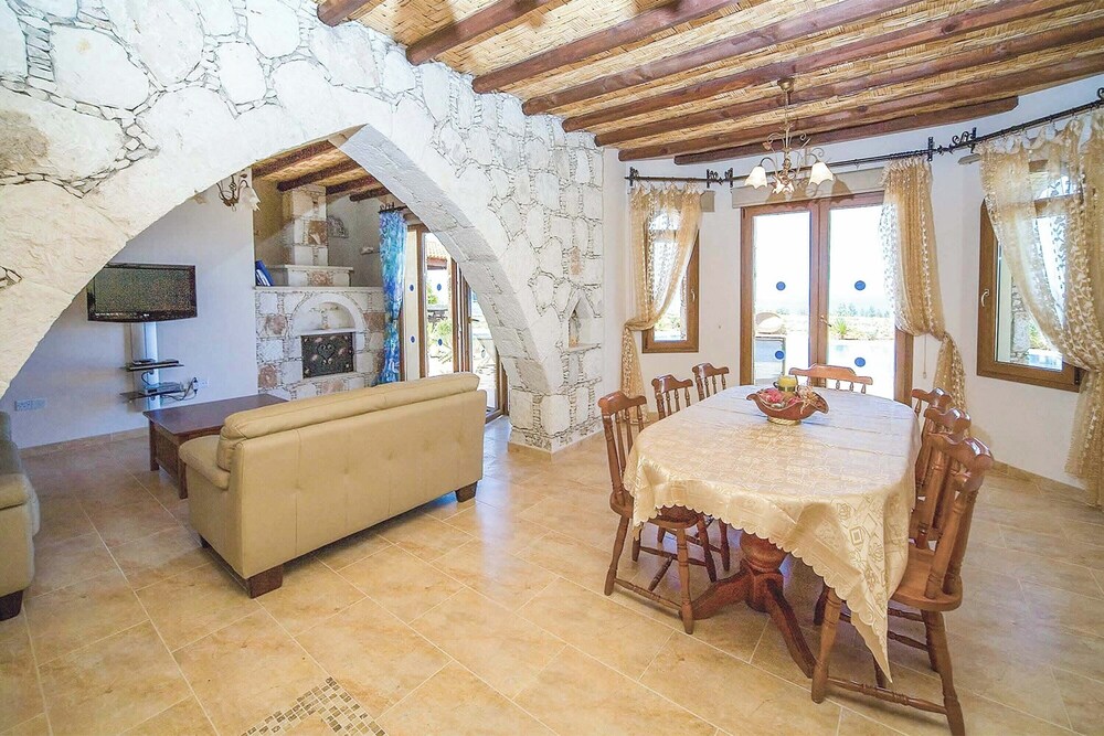 Villa Stavroulla
