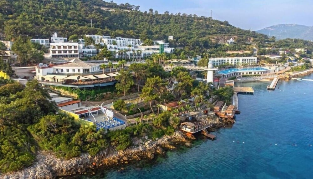 Blue Dreams Resorts & Spa