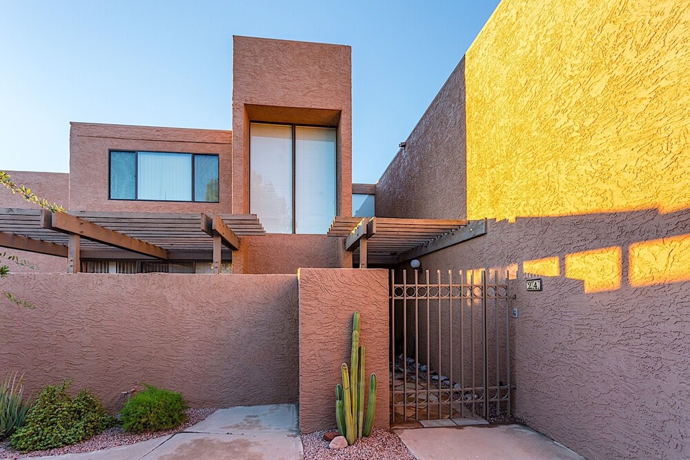 The Shores at Mccormick Ranch 3 BR by Casago — 4-Star Luxury Hotel in Scottsdale, United States