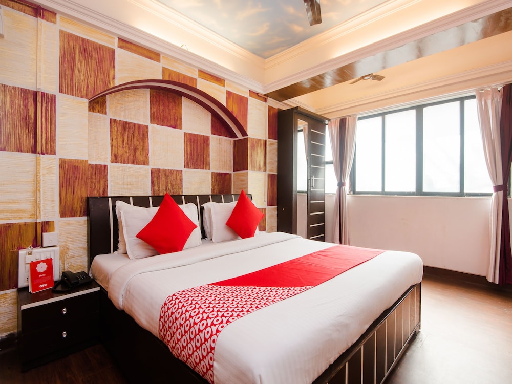 OYO 11879 Ashu Bini Hospitality Pvt Ltd Kalptaru