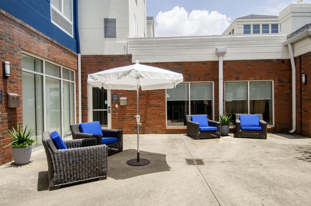 Hilton Garden Inn Hattiesburg - photo 54